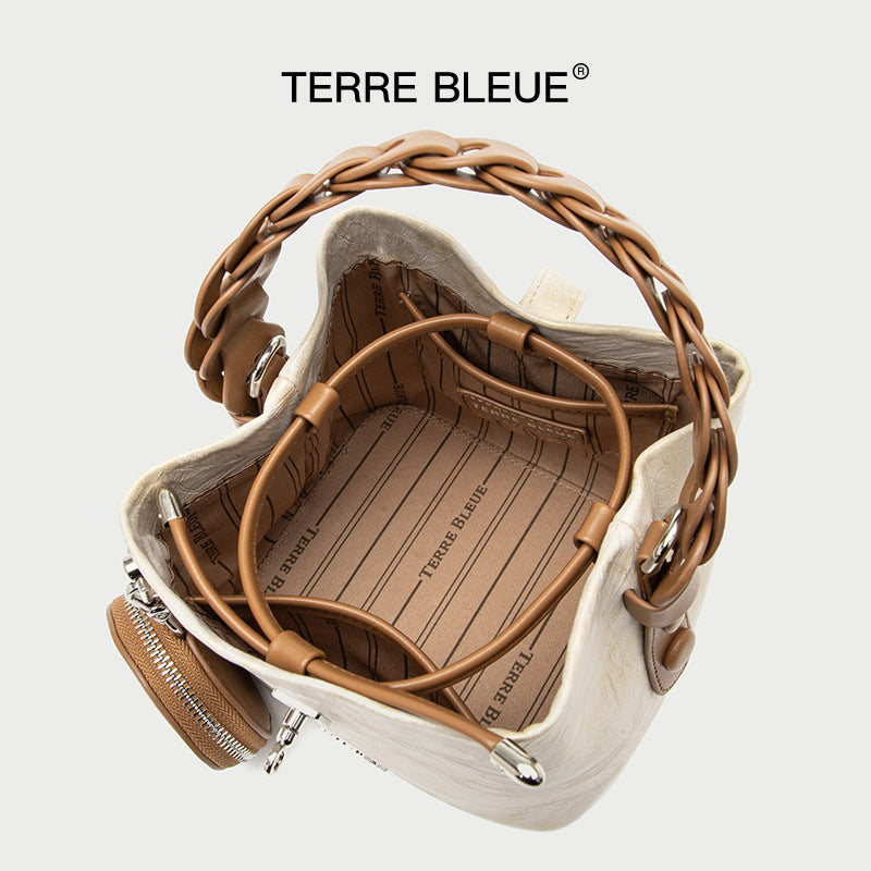 Women'S Large Capacity Bucket Bag - Brown Tote with Golden-Tone Hardware, Zipper Closure, Spacious Interior for Work, Travel, Everyday - Elegant Women'S Handbag, Travel Tote, Sophisticated Style, Durable Construction